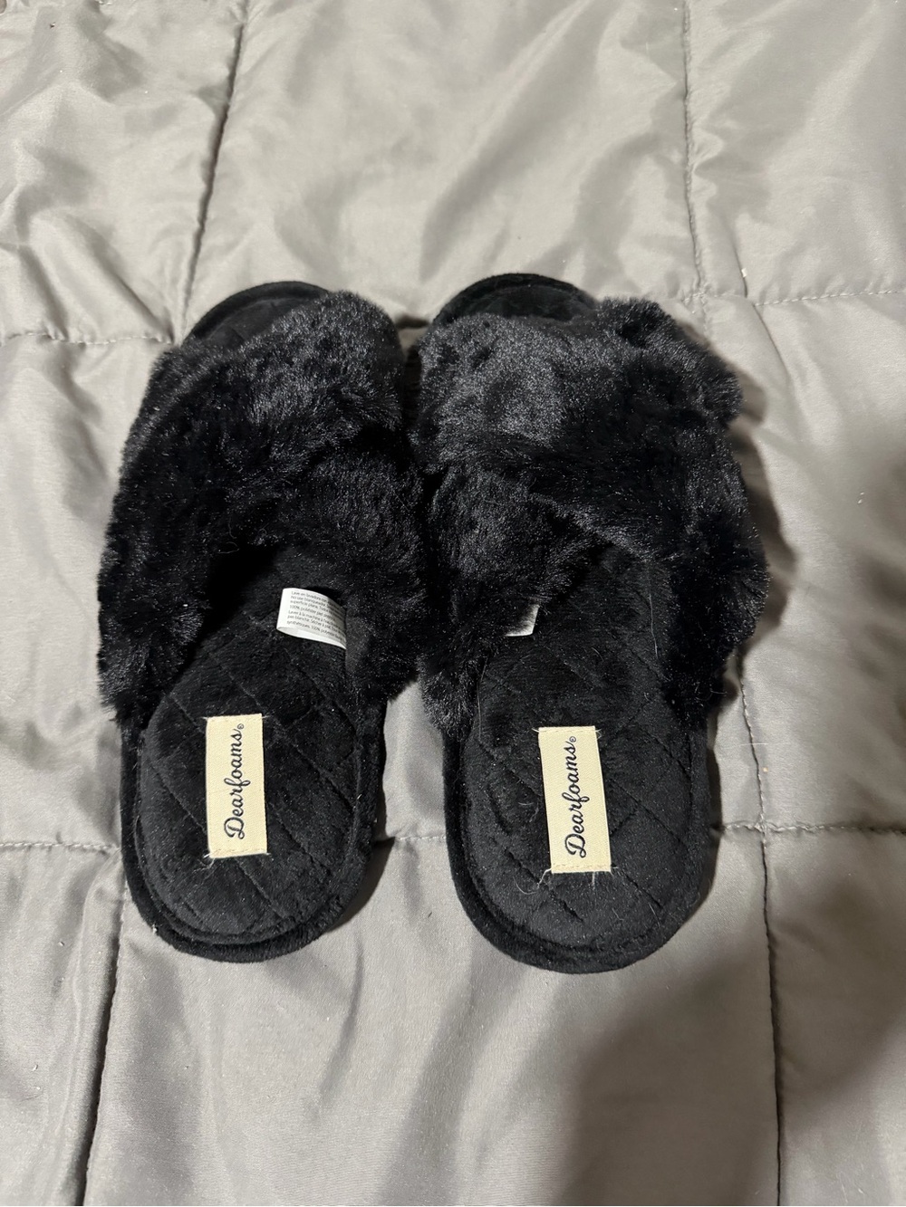 dearfoams Black Plush Crossband Slide Slippers